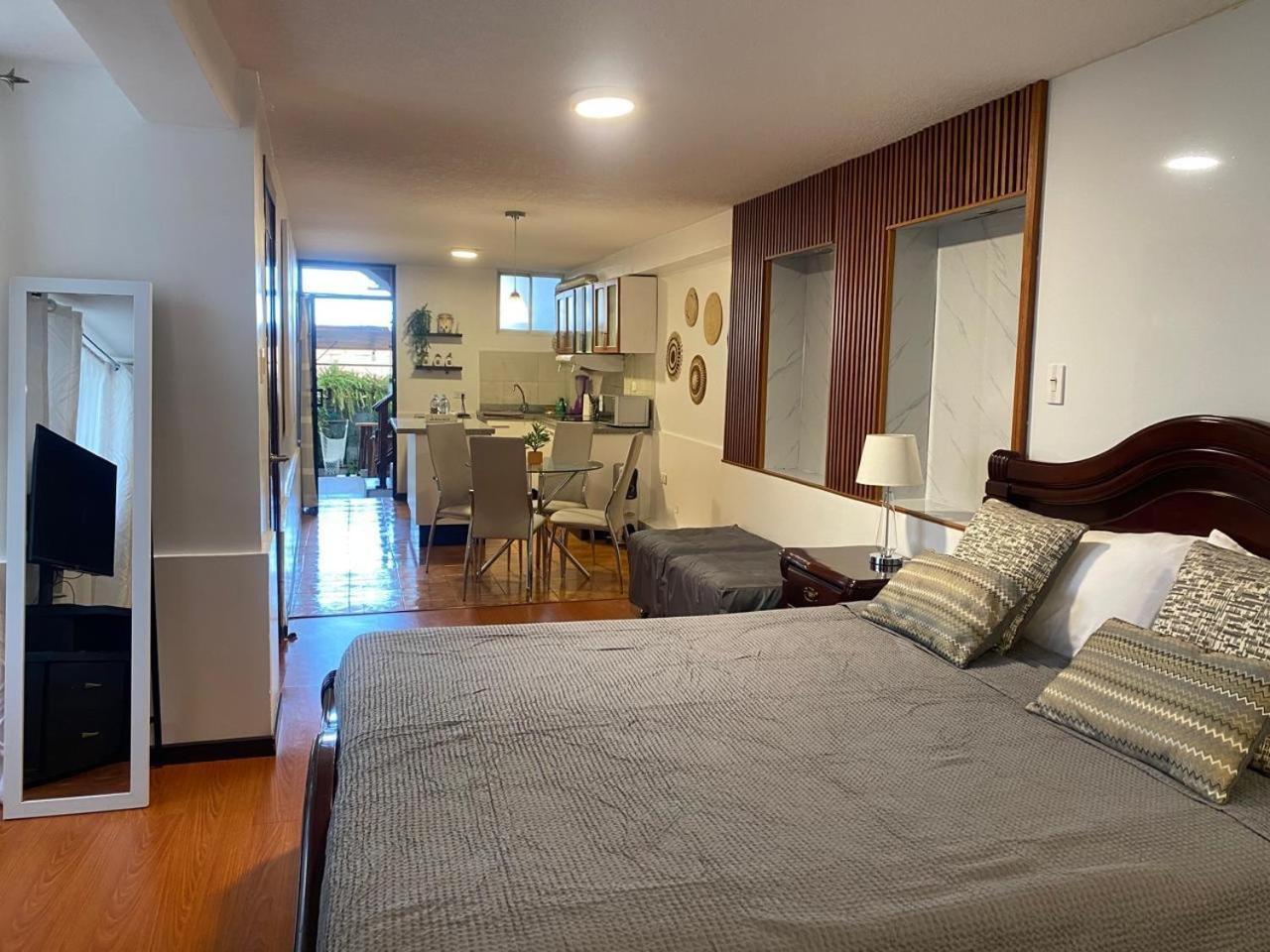 Hospedaje En Quito Norte, Apartamento & Suite Independientes Εξωτερικό φωτογραφία